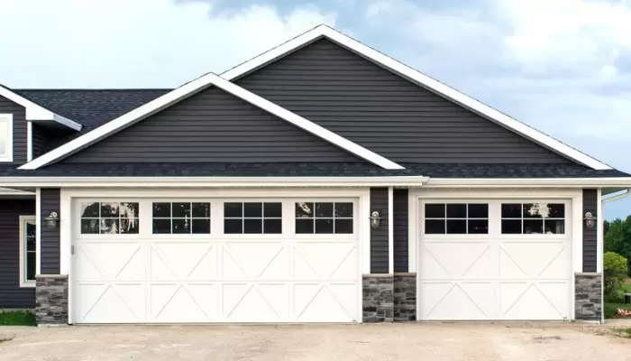 Grand-Openings-Carriage-Garage-Doors