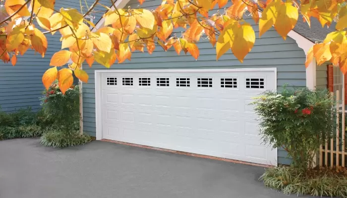 Grand-Openings-Traditional-Garage-Doors